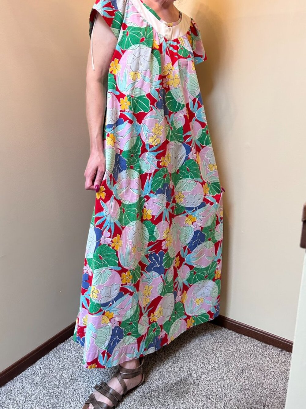 VTG Hilo Hattie Hawaiian Muumuu Maxi Dress Large Made in Hawaii Tropical Floral